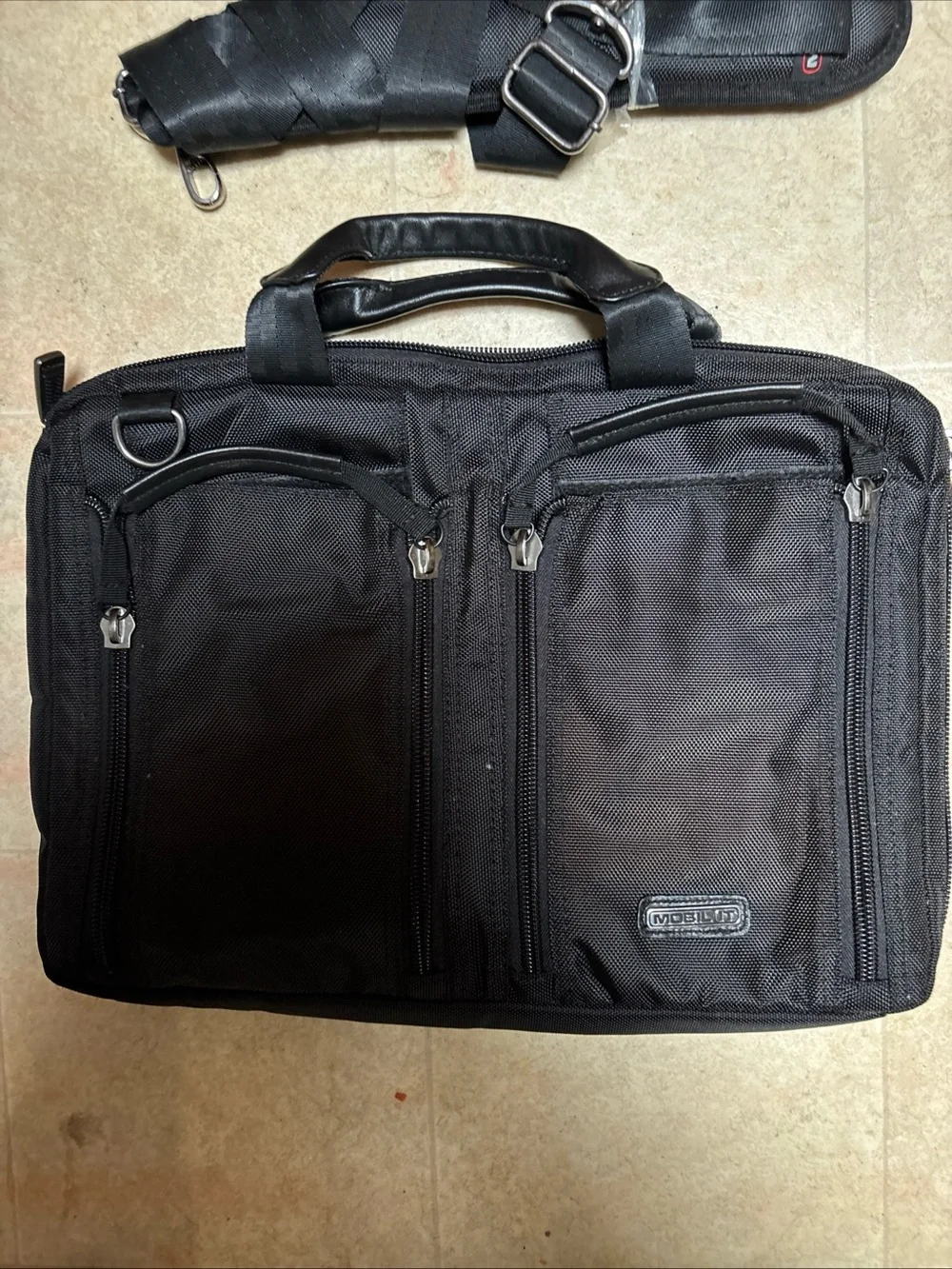 Timbuk2 rugged laptop